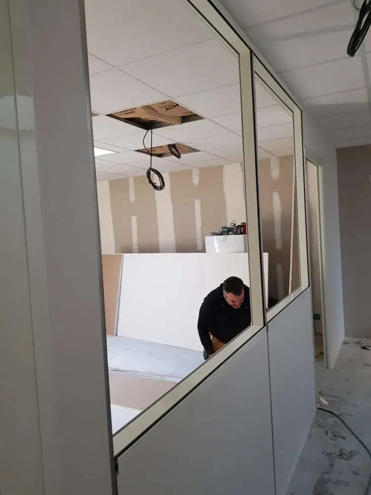 pose de cloison placo près de Pacé